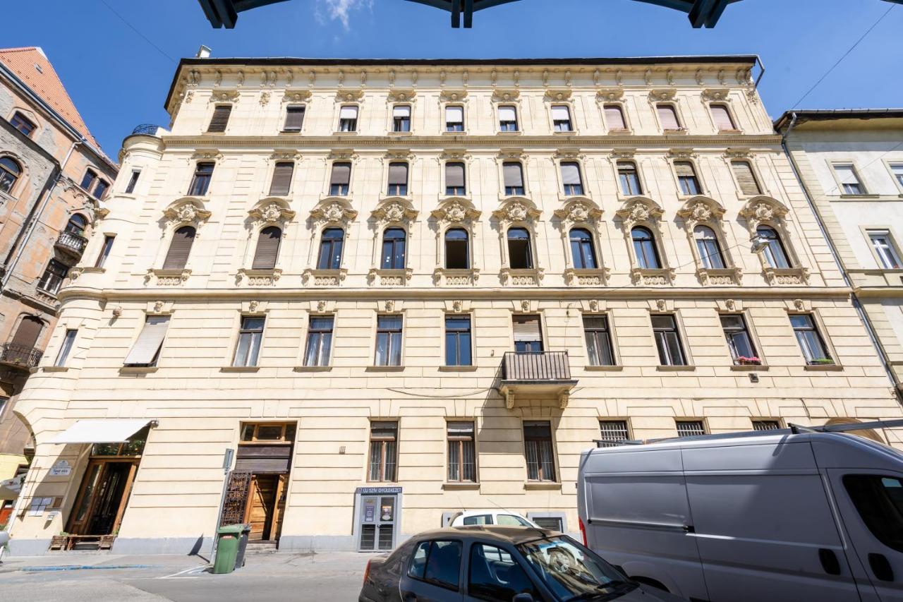 Studio Apollo Budapest Eksteriør billede